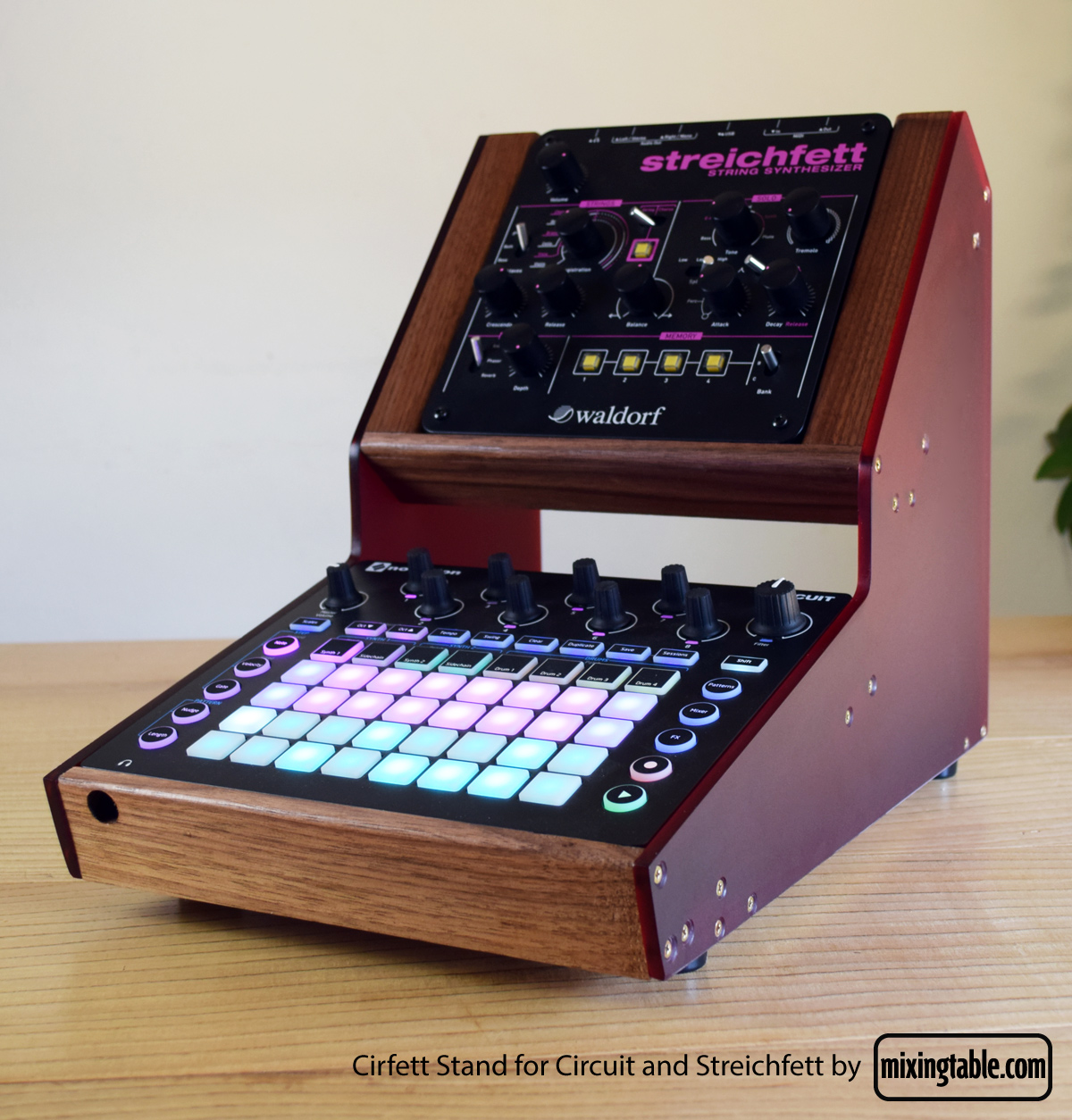 cirfett-stand-by-mixingtable-2