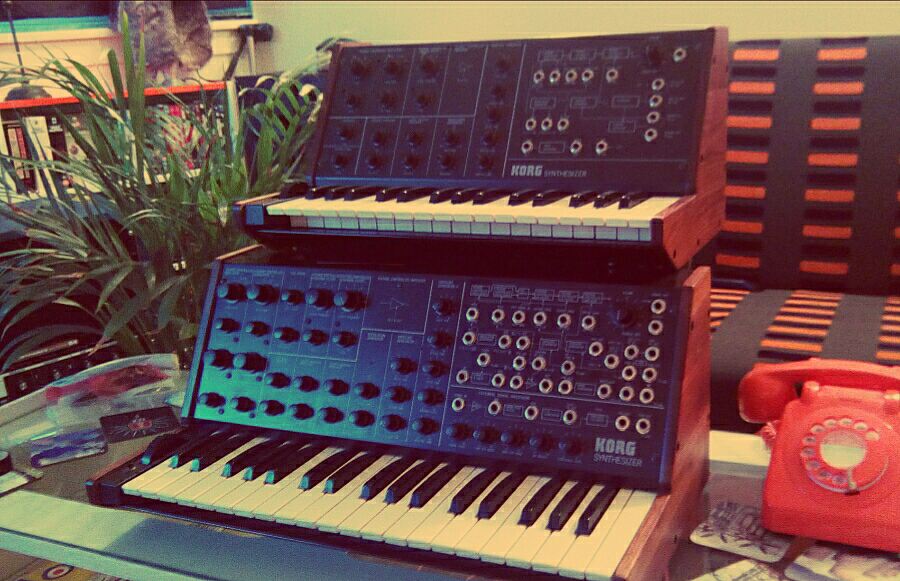 korg-ms-10-and-korg-ms-20-walnut-side-panels