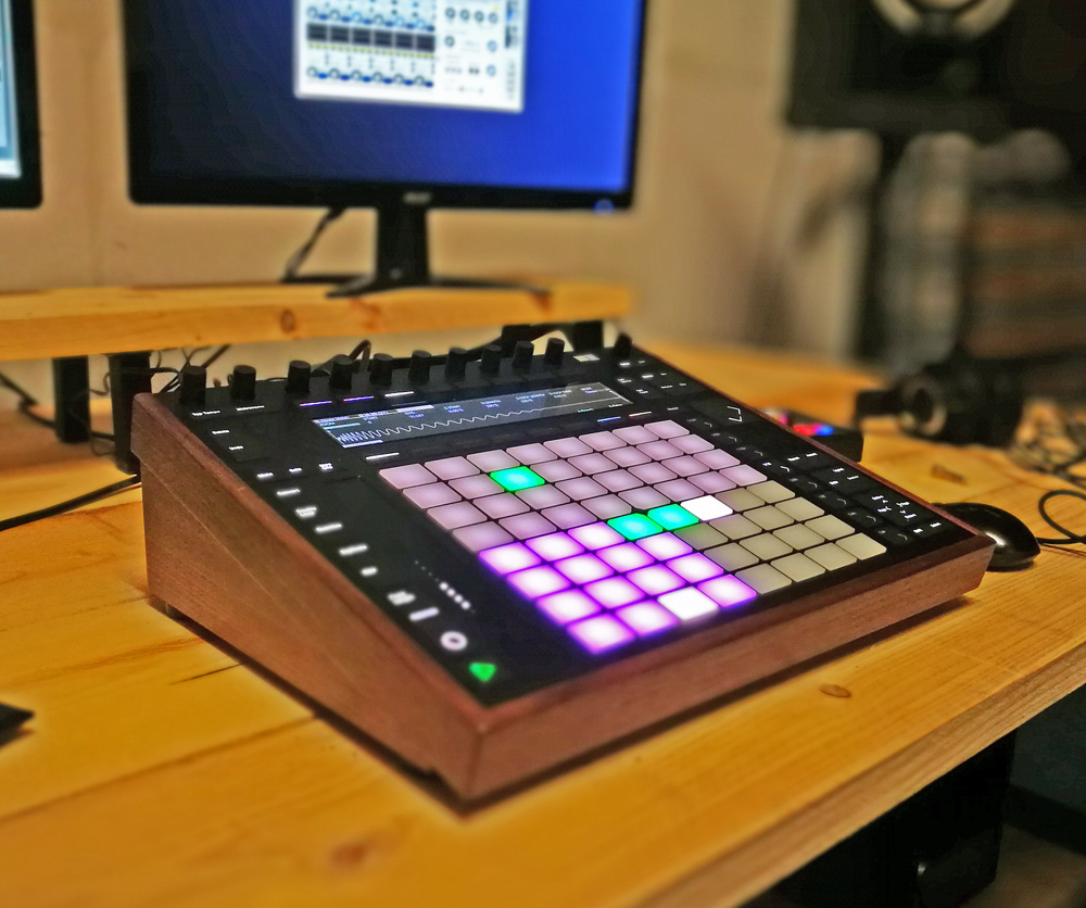 walnut-push2-by-mixingtable-jiffrin